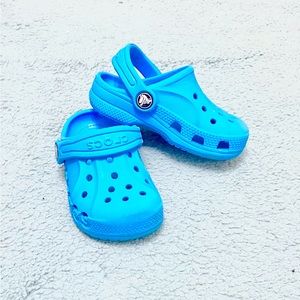 Blue Toddler Crocs Size 7